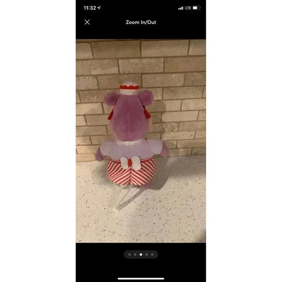 2 Doc‎ mc stuffins plushes - Picture 7 of 8